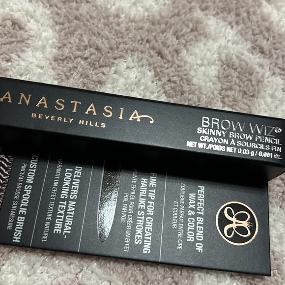 Anastasia Brow Wiz Soft Brown - Picture 4 of 4